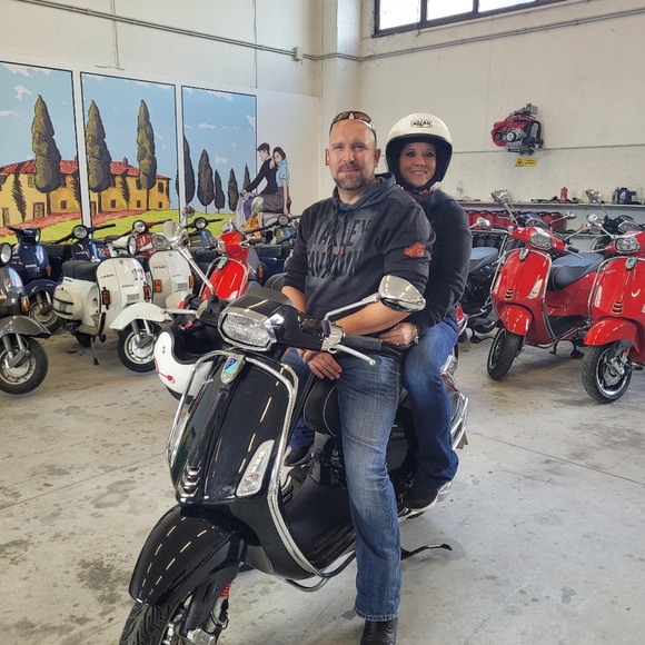 Meet your Posher, Kelly - Picture 9 of 16